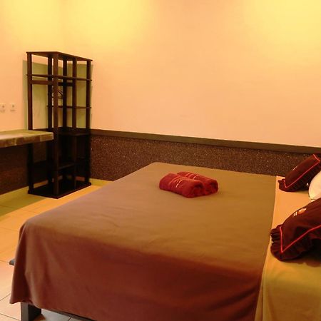 Doubleyou Homestay Pemuteran Экстерьер фото